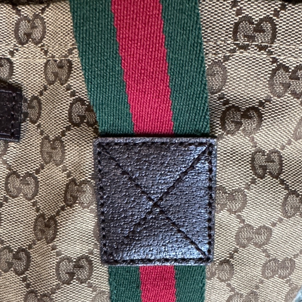 Gucci Sherry GG Monogram Tote with Red and Green Straps - Picture 4 of 16
